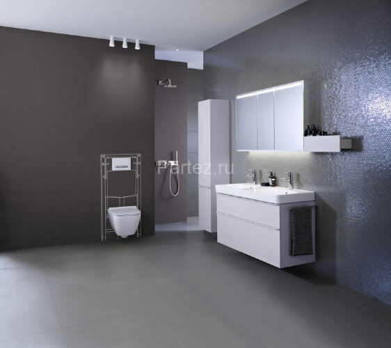 Унитаз подвесной Geberit SMYLE SQUARE безободковый, с быстросъемным сиденьем микролифт (500.685.01.1