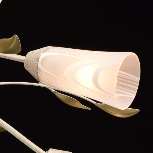 Потолочная люстра MW-Light 242015510