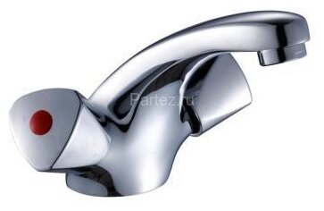 Смеситель для умывальника Rossinka M02-61